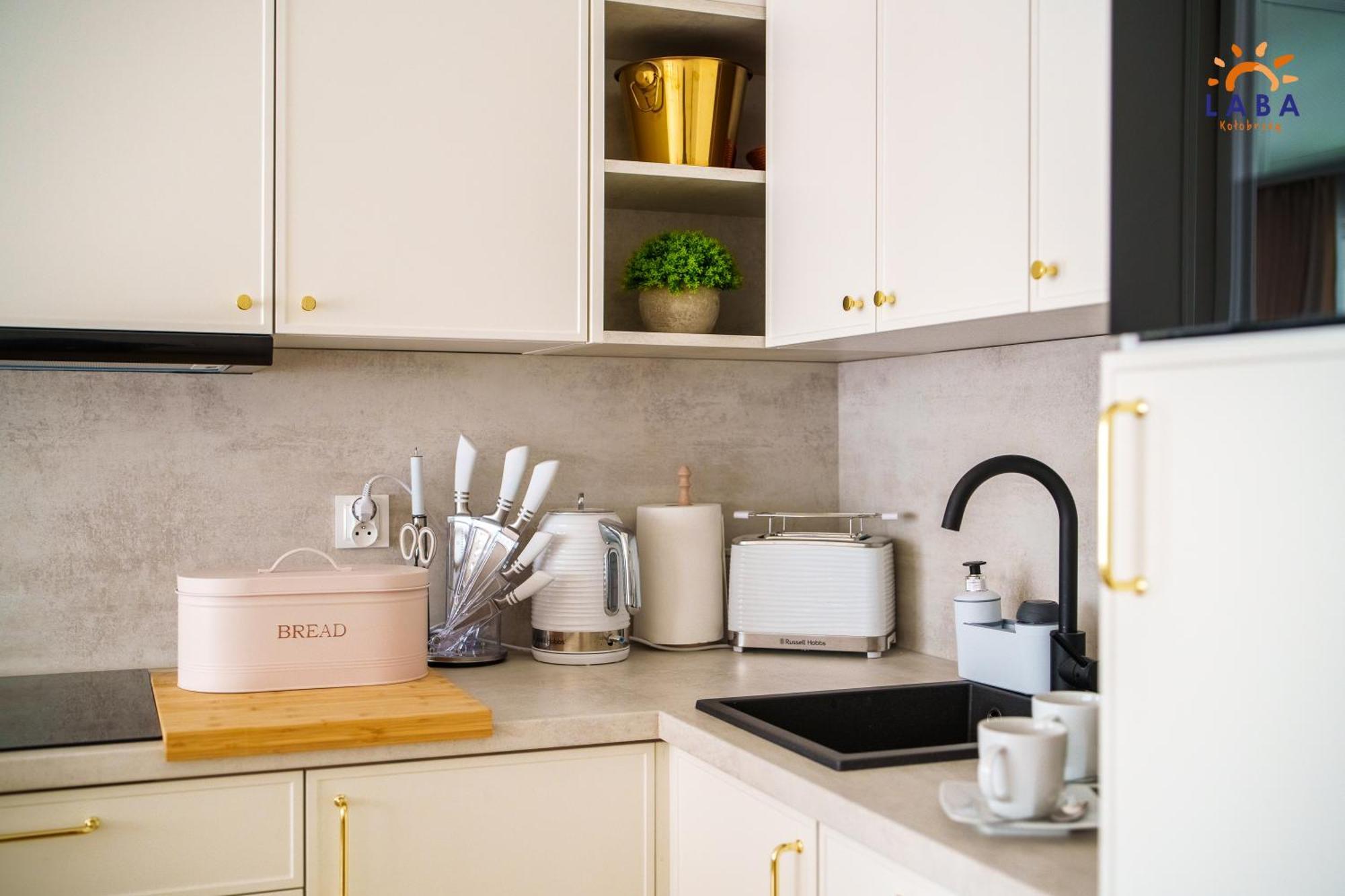 Laba Kolobrzeg Apartamenty Kasprowicza 20C Parking Basen Fitness Bawialnia W Cenie, Parkplatz Schwimmbad Fitness Spielzimmer Im Preis Екстер'єр фото